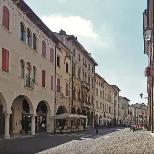 La Contrada Grande di Conegliano, via XX Settembre